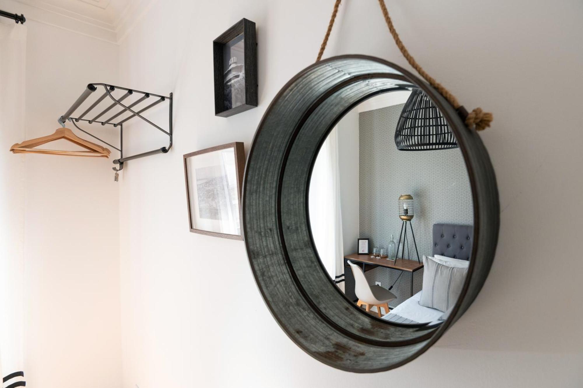 Dumont Lisbon Guesthouse Room photo